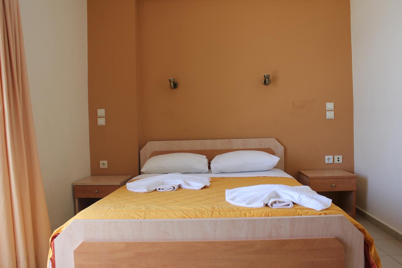 Virgin Mary Apartment Rodakino Exterior foto