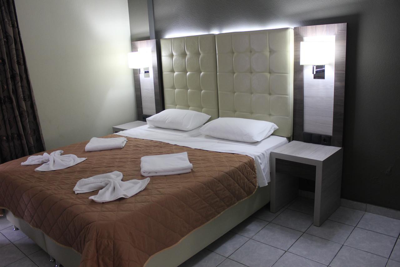 Virgin Mary Apartment Rodakino Exterior foto